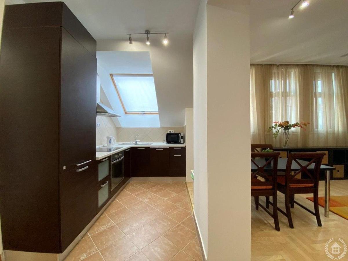Downtown Gozsdu Vibe Apartments Budapest Eksteriør bilde