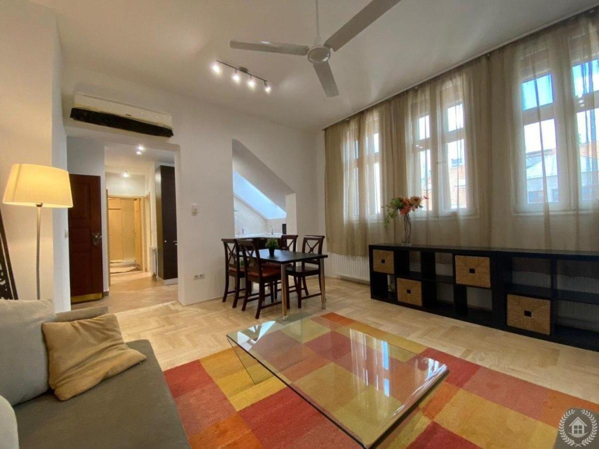 Downtown Gozsdu Vibe Apartments Budapest Eksteriør bilde